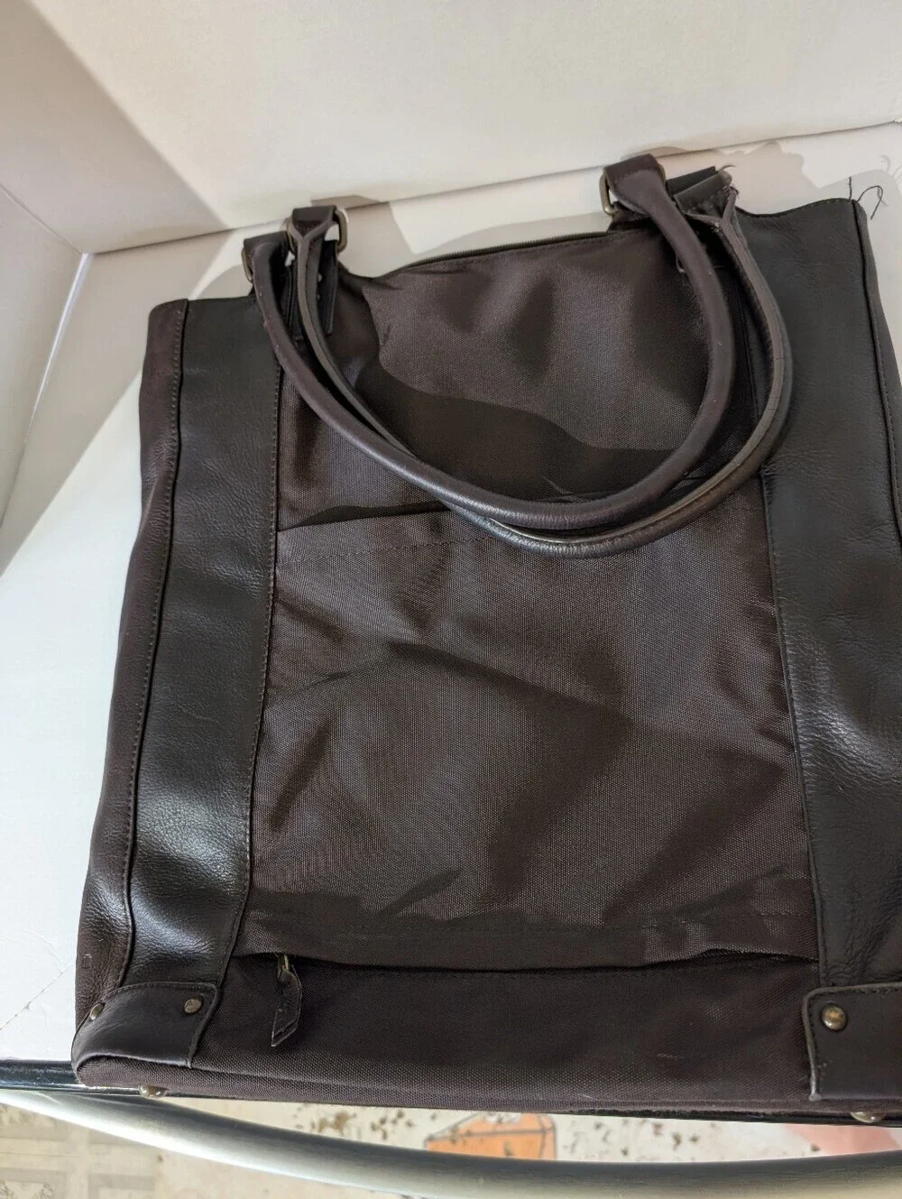 Solo NY Leather Laptop BucketTote Bag in Espresso - Classic Everyday Carry